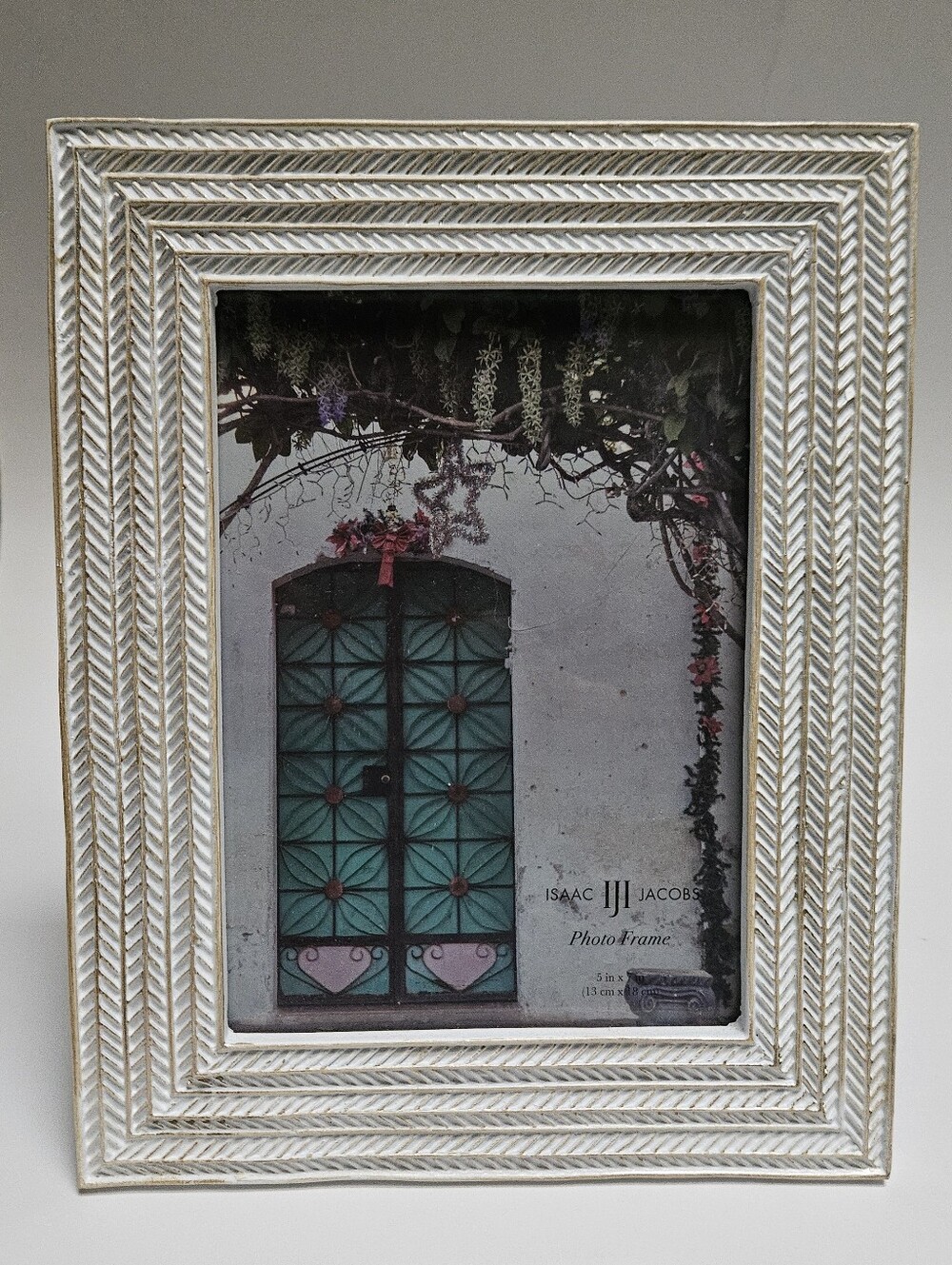 Isaac Jacobs Tabletop Picture Frame